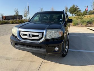 2011 Honda Pilot Touring 4WD - Clean Title