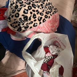 Free newborn girl clothes