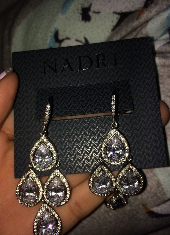 Real silver diamonds earrings 💎