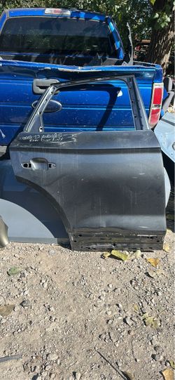 2018 19 20 21 22 2023 Audi Q5 REAR LH LEFT DRIVER DOOR SHELL OEM 18-23