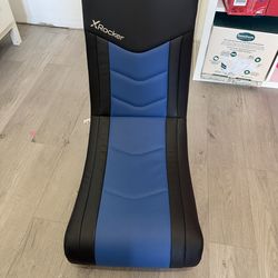 Gaming chair