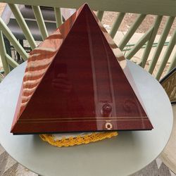  Michel Perrenoud Swiss Humidor Wooden Cigar Box