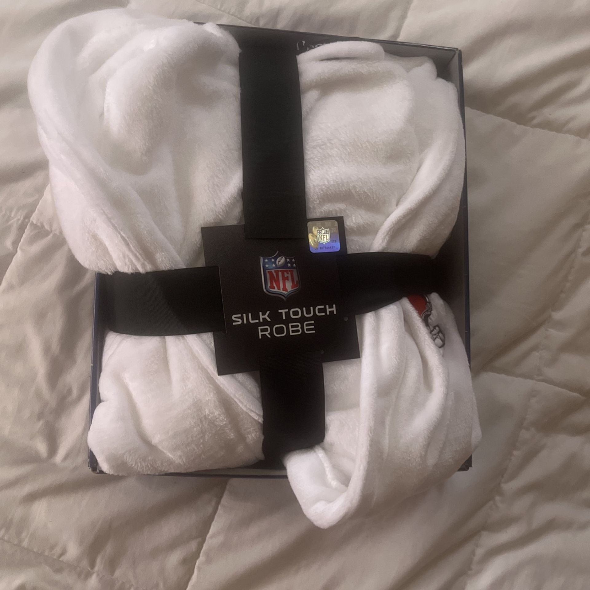 Browns L/XL Silk Touch Robe