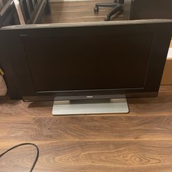 32 Inch TV