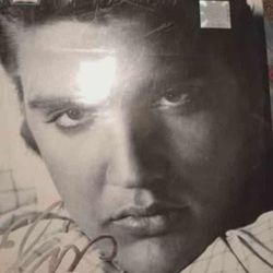 Elvis  Presley