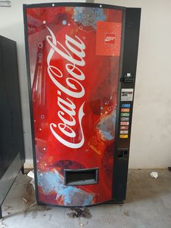 Coca-Cola Soda Vending Machine *Make Offer*