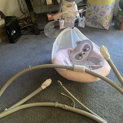 Fisher-Price Electric Baby Swing 