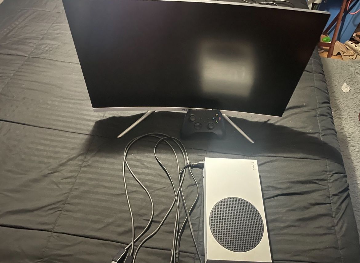 Xbox And Curved Monitor