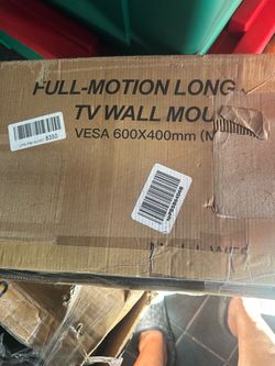 Wall TV Mount