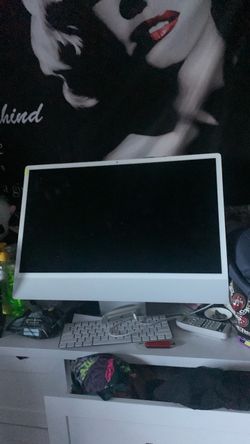 Apple iMac All-in-One Desktop Computer