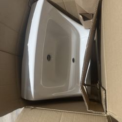 New Toto LT307#01 - Single Hole Commercial Wall-Hung Bathroom Sink -Cotton White