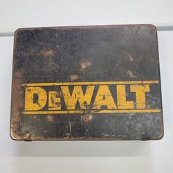 DeWalt Drill Battery Charger with Two BatteriesDeWalt Drill Battery Charger with Two Batteries