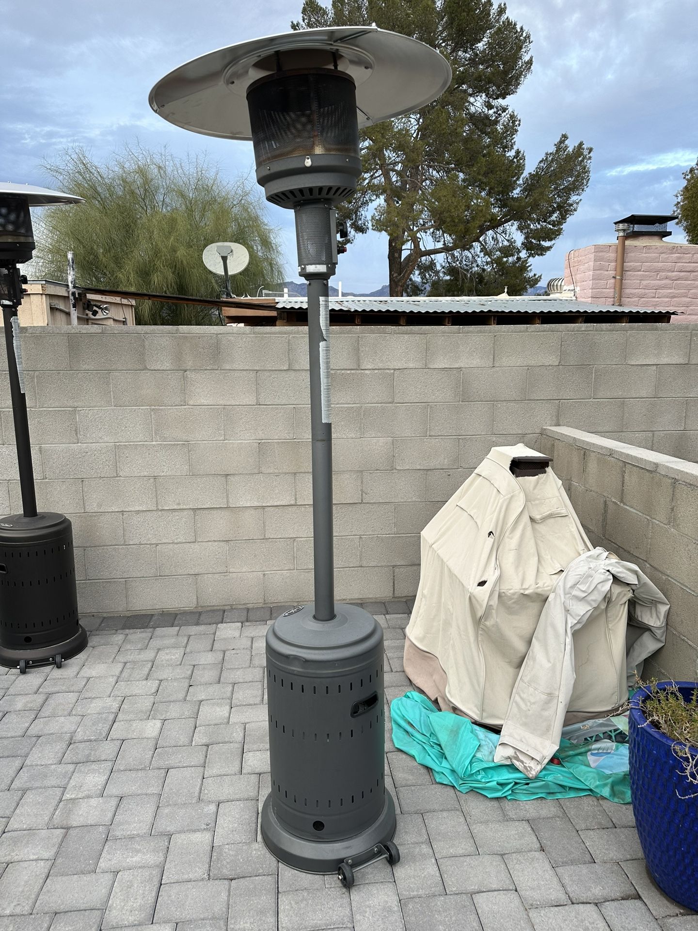 Outdoor Patio Heater for Sale in Tucson, AZ OfferUp