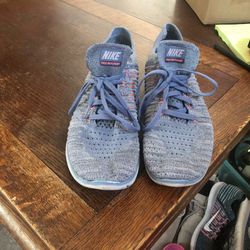 Nike. Running shoe size 9 1/2