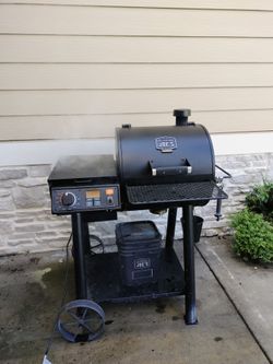 Oklahoma Joe Smoker
