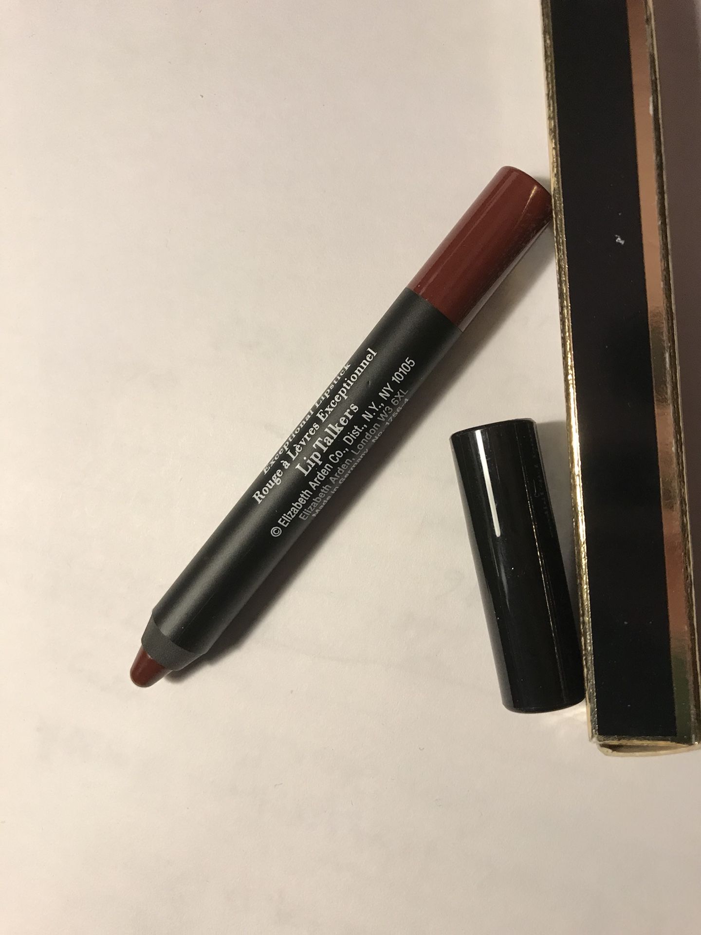 Elizabeth Arden Lipstick 12 garnet