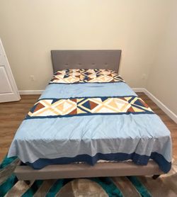 Full size bed