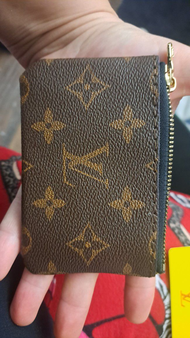 Louis Vuitton Felicie Pochette Monogram Empreinte Leather Bag for Sale in  Las Vegas, NV - OfferUp