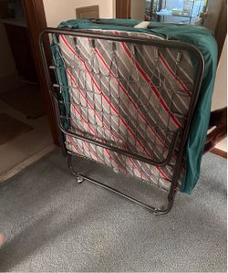 Folding Guest Bed with Mattress