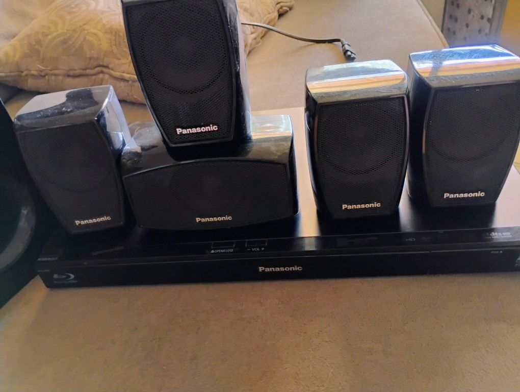 Panasonic Blue ray DVD Sound System