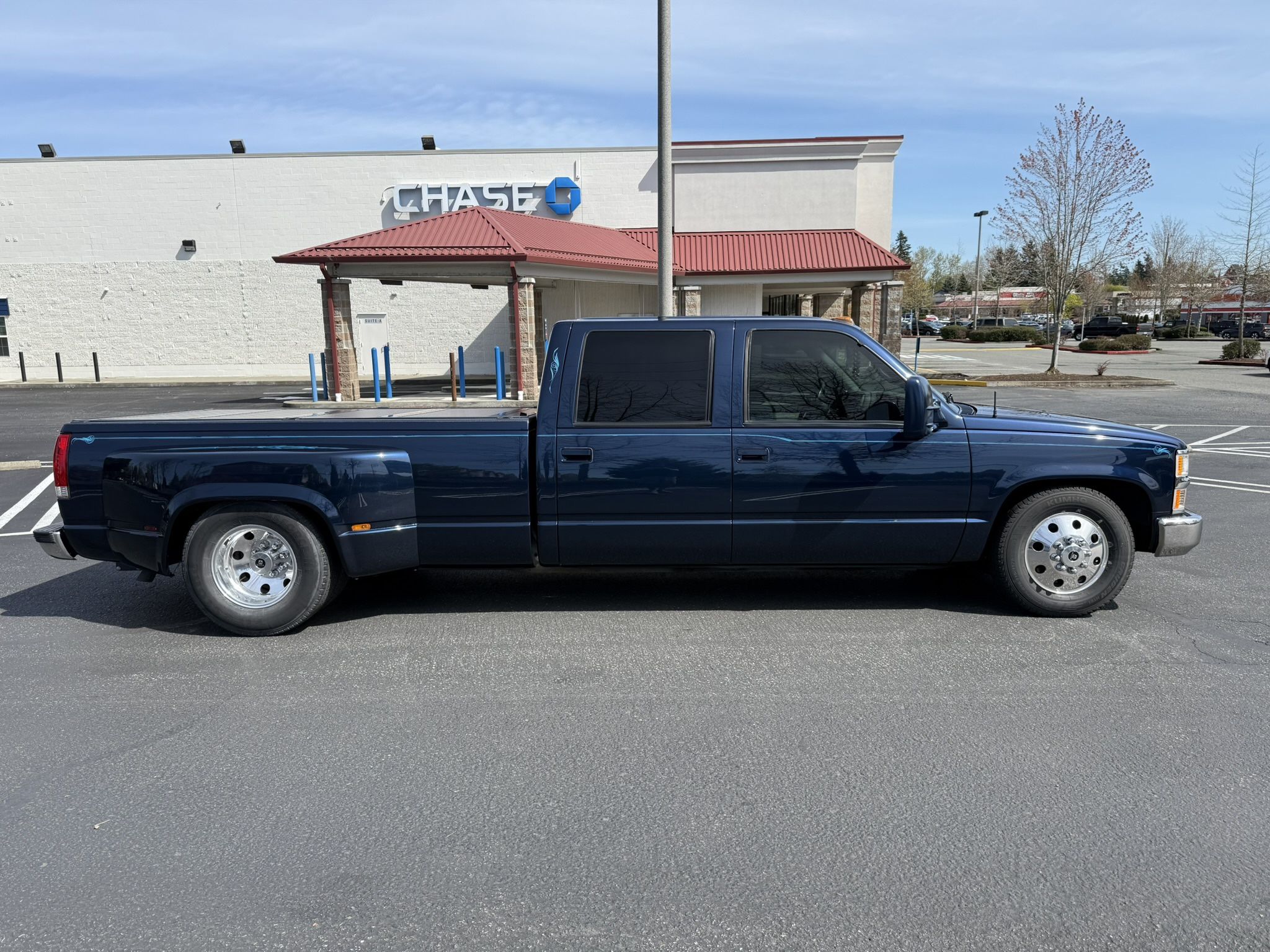 1998 Chevrolet Silverado C3500 for Sale in Renton, WA - OfferUp