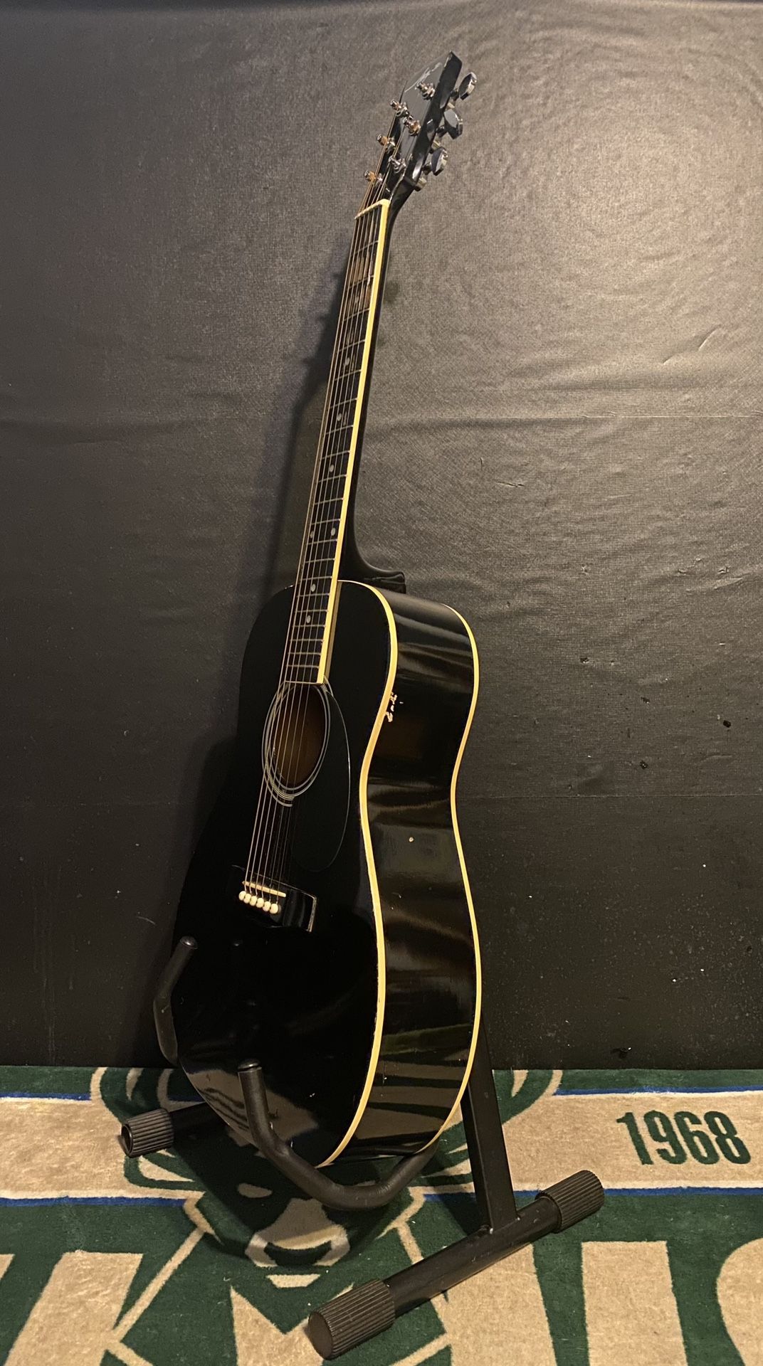 Jay Turser / Jay Jr Acoustic Guitar. for Sale in Milwaukee, WI OfferUp