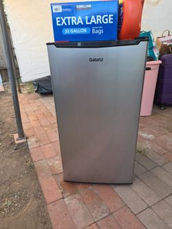 Refrigerator small Galanz