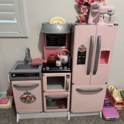 Kids Play Kitchen