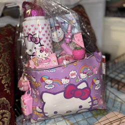 Hello Kitty Christmas Basket Bundle 