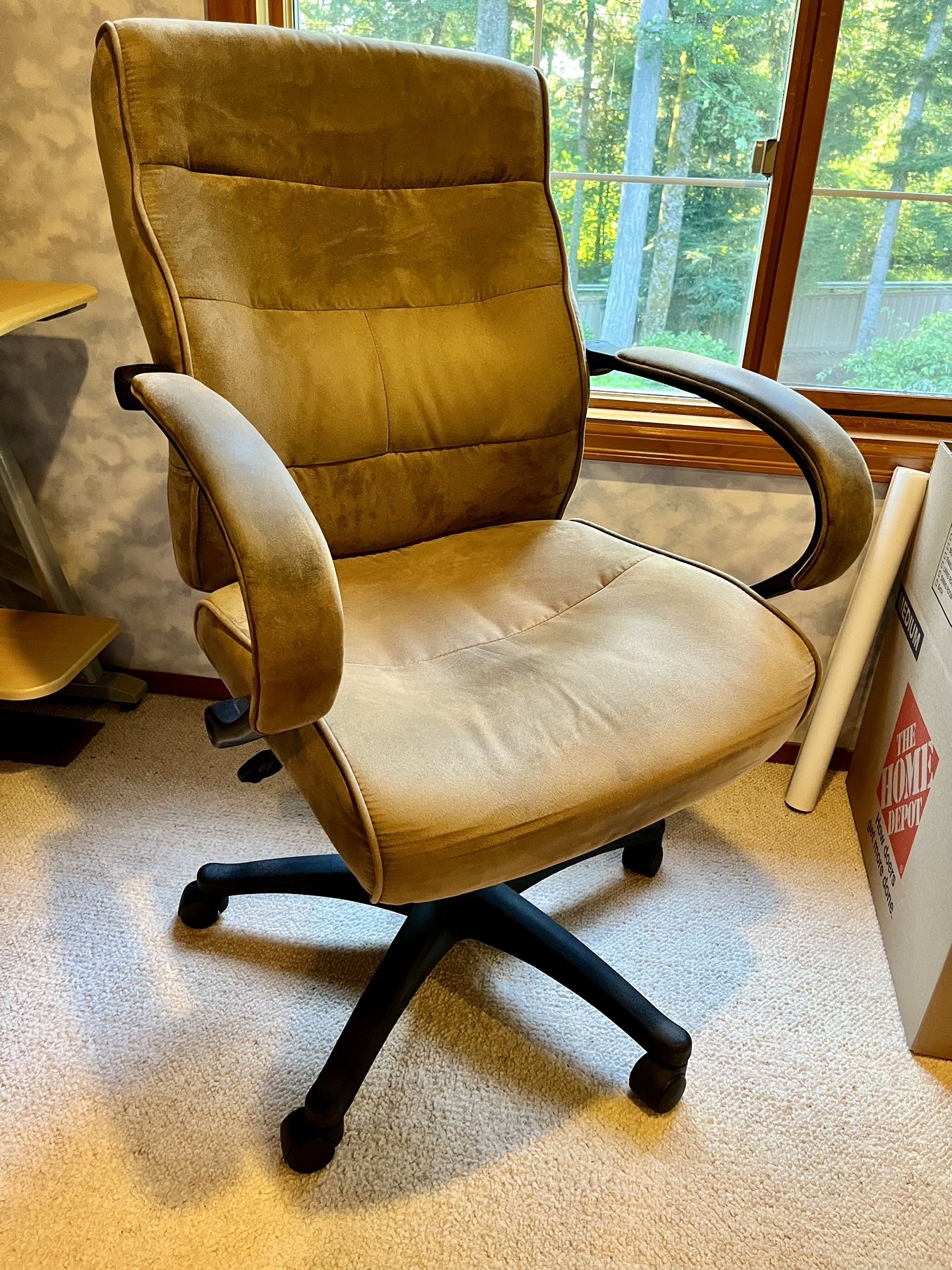 Office Chair, High Back. Beige Color Velvet Fabric , 5 Wheels, Swings, Tilts, And Roll. Very Sturdy.