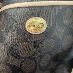 Coach Signature Peyton Double Zip Carryall Shoulder Bag Purse Brown F26187