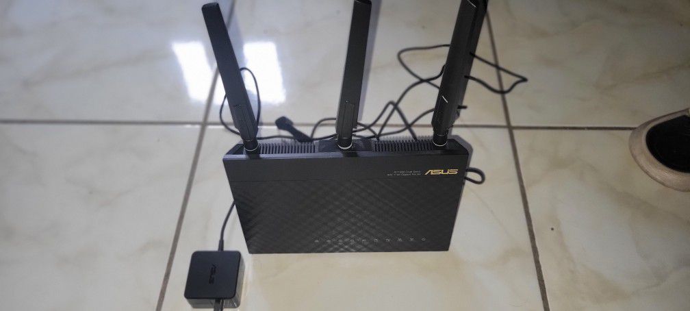 ASUS AC1900 Dual Band Gigabit Router 