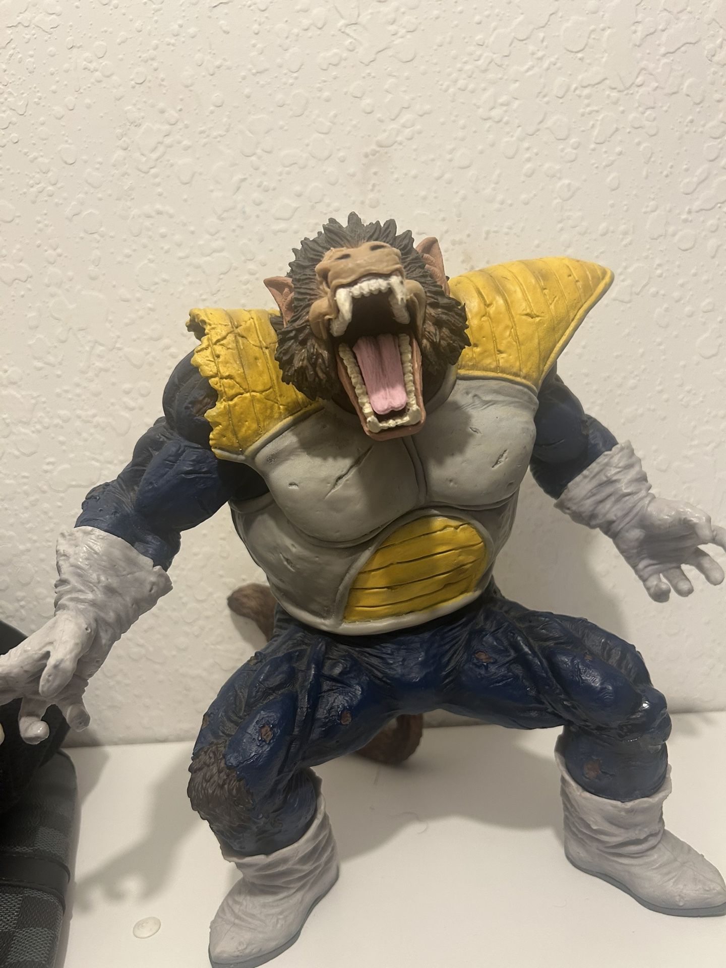 Dragon ball collectors figure (vegita)