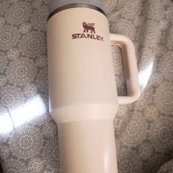 Stanley 40 Oz