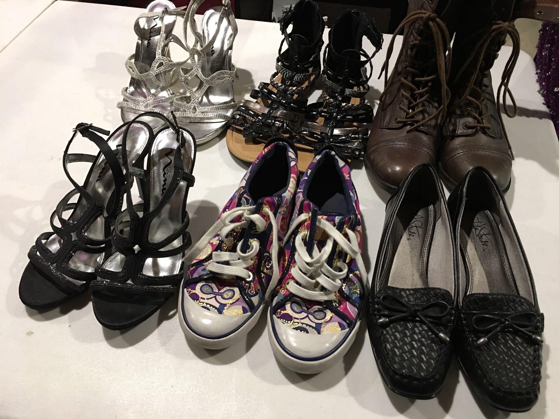 Women’s shoes