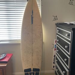 Surfboard 6’6 