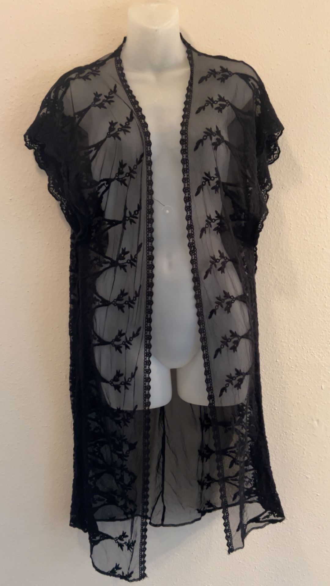 Vivid Importers Elegant Black Lace Kimono Robe