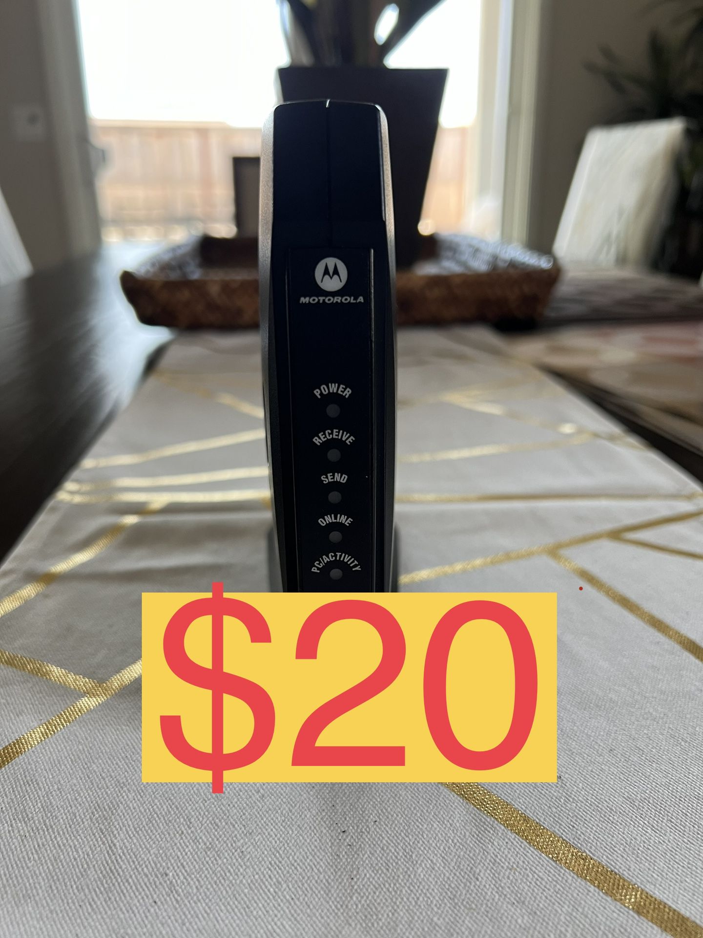 Motorola Internet Cable Modem With Ethernet And Air USB Connection 