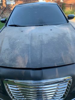2012 Chrysler 300s  awd 5.7