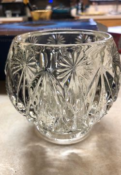 Avon 1972 crystal glow candle holder