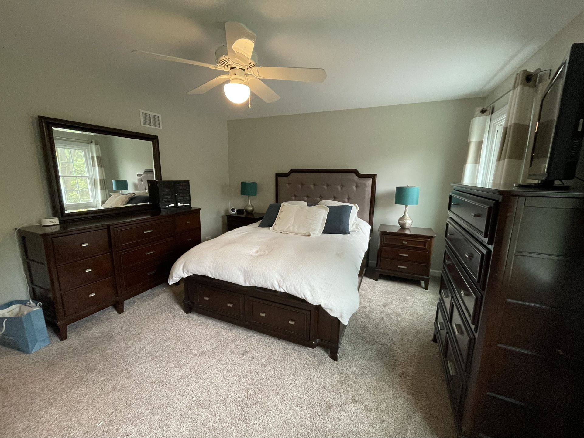 Ashley Furniture Queen Bedroom Set