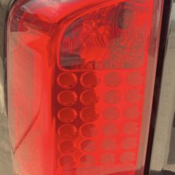 Tail Lights (Infiniti Qx56)