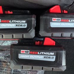 New Milwaukee 8.0 High Output Batteries $150 Each Cada Una 