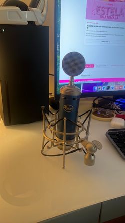 Blue Microphones Bluebird Studio Condenser Mic + Shock Mount