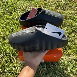 Triple Black Nike Mind Slides Sz 11