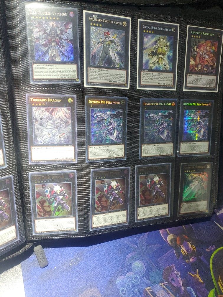 Yugioh Trade Binder Set 2 Singles For Trade/sale