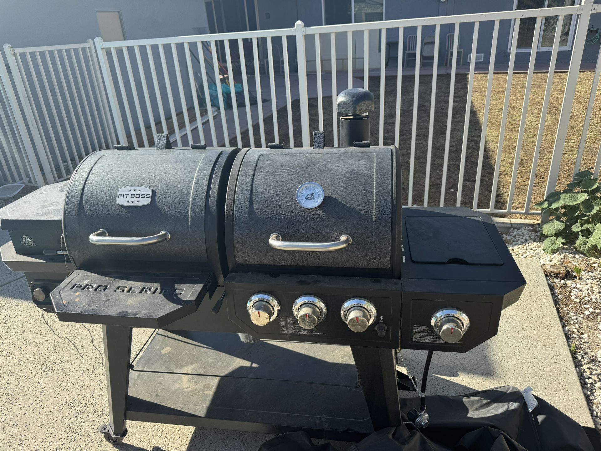 Pit Boss Pro Series