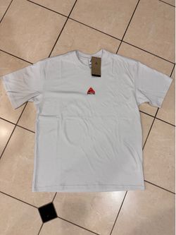 Brand New Nike Mens ACG T-Shirt