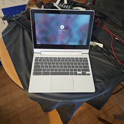 Lenovo Chrome Book 
