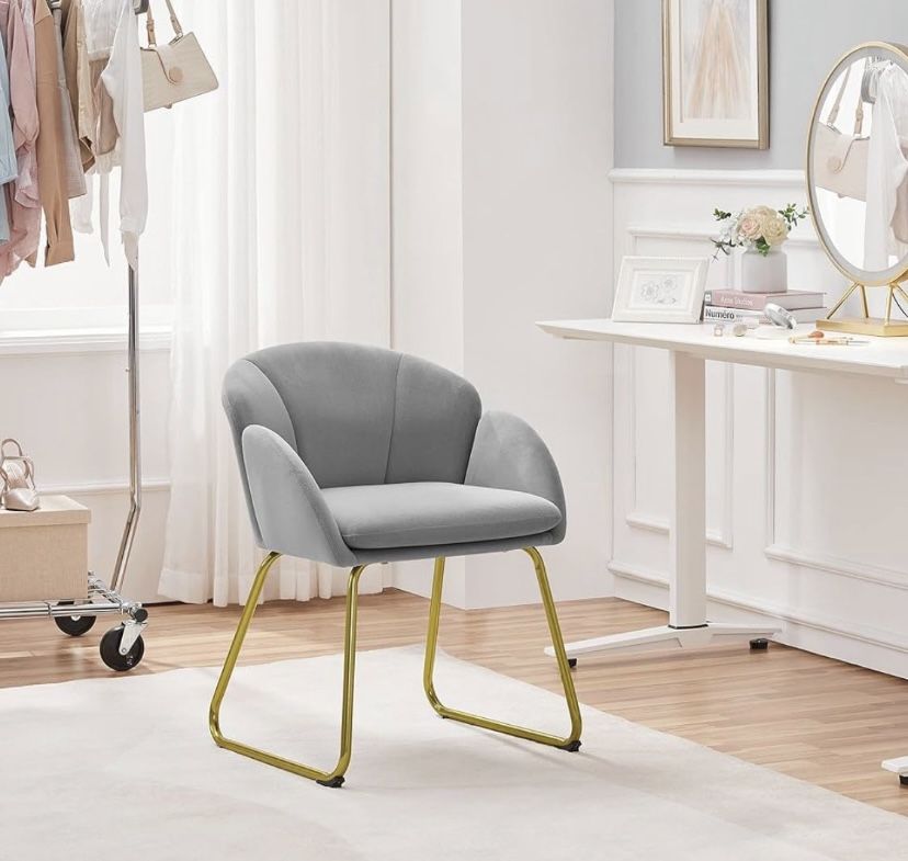 Gray vanity chair, 592383